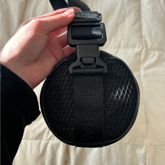 Vintage Chanel CC drum shoulder bag - Picture 5 of 8